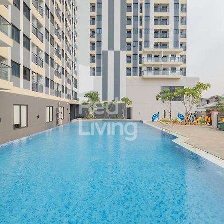 Redliving Apartemen Jakarta Living Star - Boborooms Exterior photo