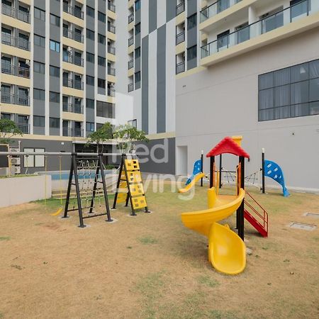 Redliving Apartemen Jakarta Living Star - Boborooms Exterior photo