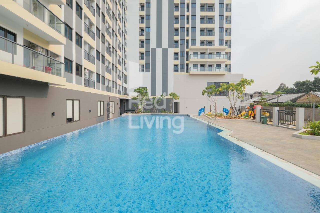 Redliving Apartemen Jakarta Living Star - Boborooms Exterior photo