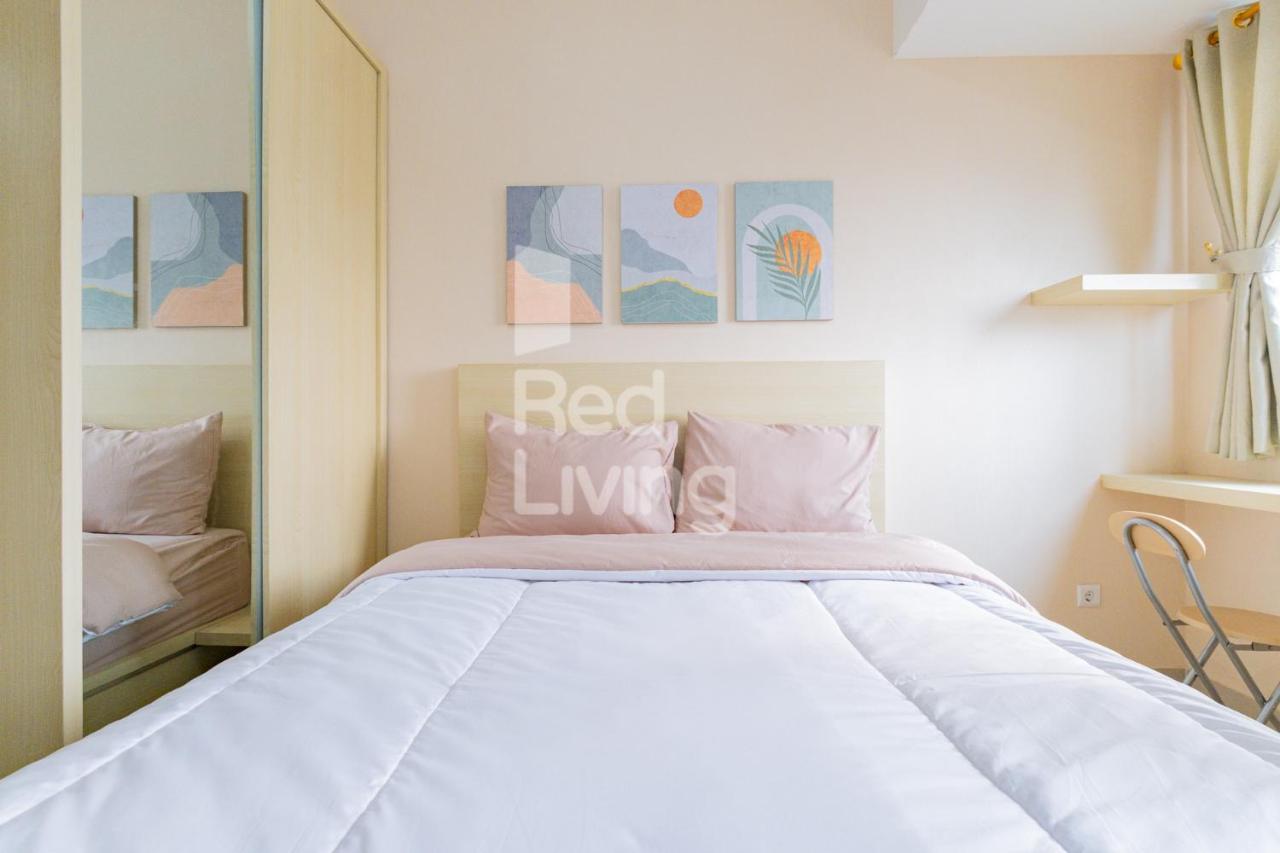 Redliving Apartemen Jakarta Living Star - Boborooms Exterior photo