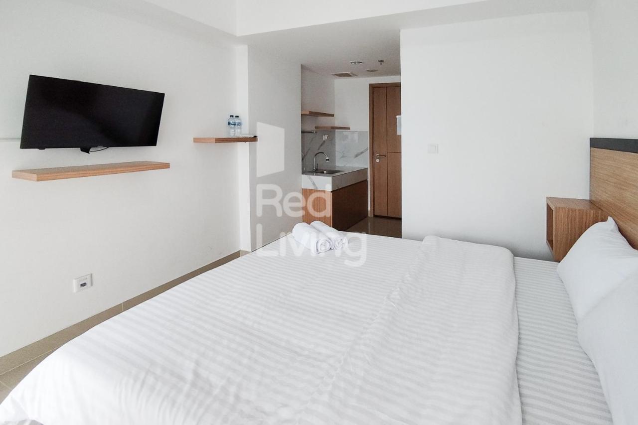 Redliving Apartemen Jakarta Living Star - Boborooms Exterior photo