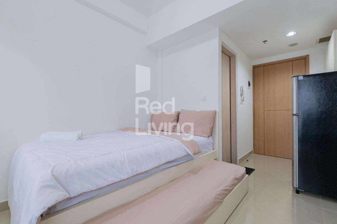 Redliving Apartemen Jakarta Living Star - Boborooms Exterior photo